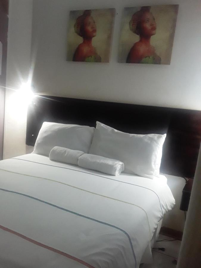 Vuya Nathi Bed And Breakfast Manzini Kültér fotó